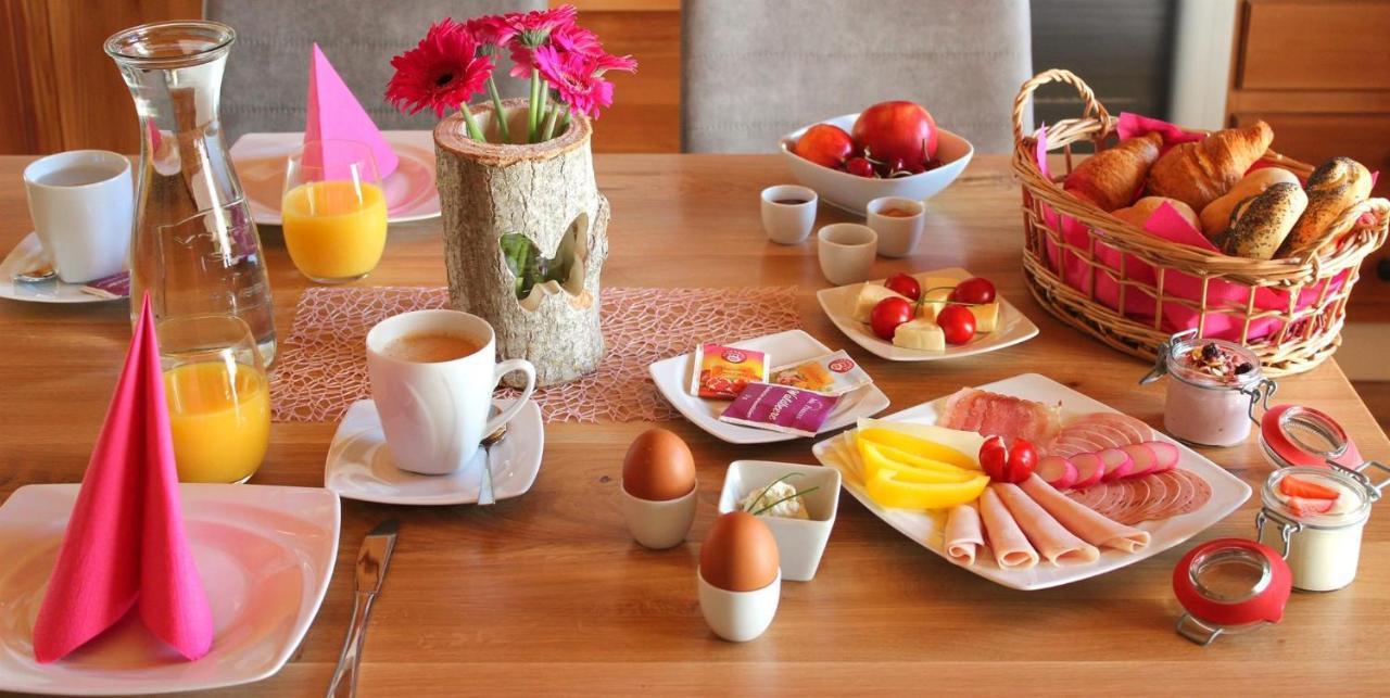 Villa Bischofsberg - Laerchen-Wellness Apartment Уиндишгарстен Екстериор снимка