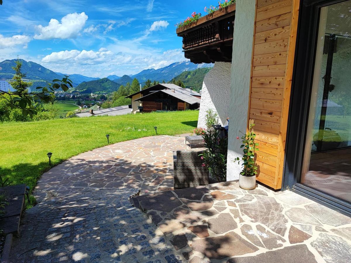 Villa Bischofsberg - Laerchen-Wellness Apartment Уиндишгарстен Екстериор снимка
